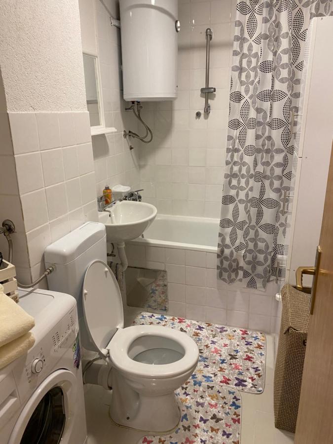 Apartment Etna! Near To Airport SJJ Exterior foto